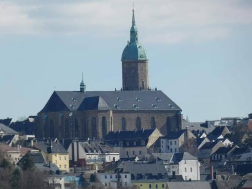 Blick zur Annenkirche Ostern 2022
